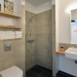 Carmel Hotel 3*