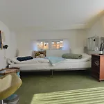 Carmel Hotel 3*