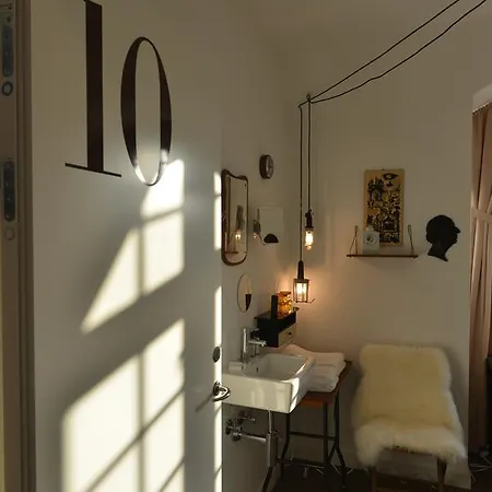 Carmel מלון 3*