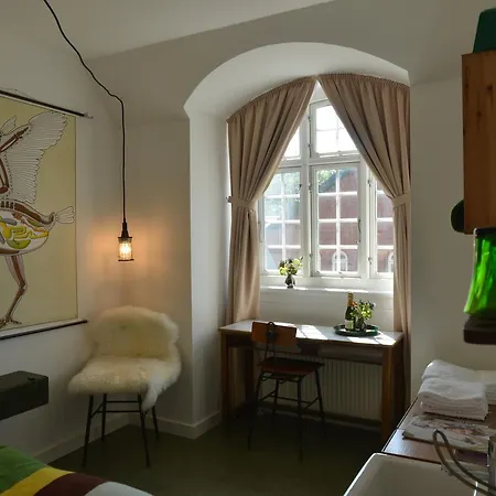 Hotel Carmel 3*