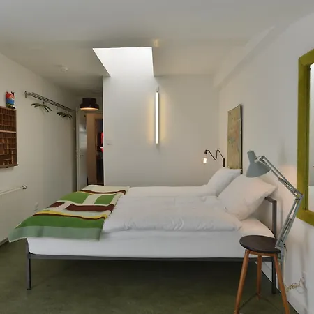 מלון Carmel 3*